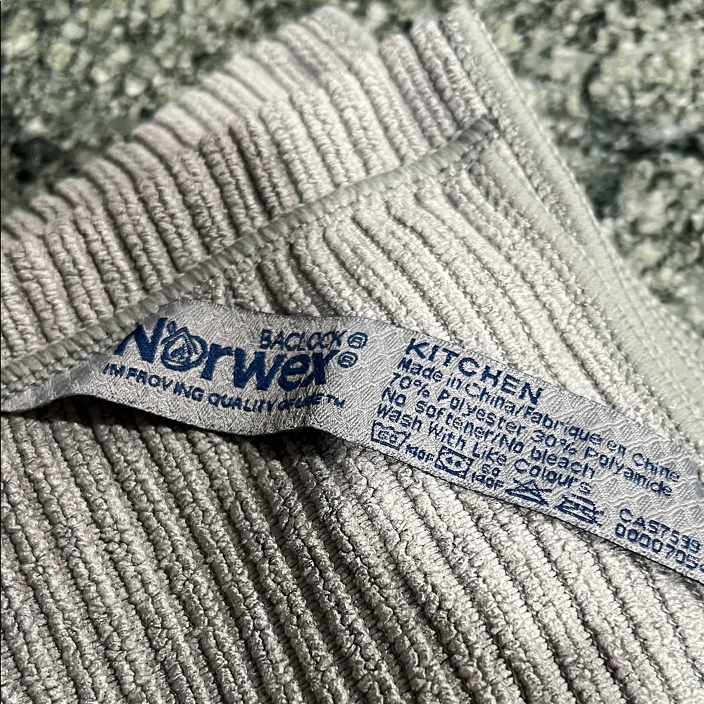 Norwex 3 piece kitchen towel set  - Teal and Gray nwot - Picture 3 of 3